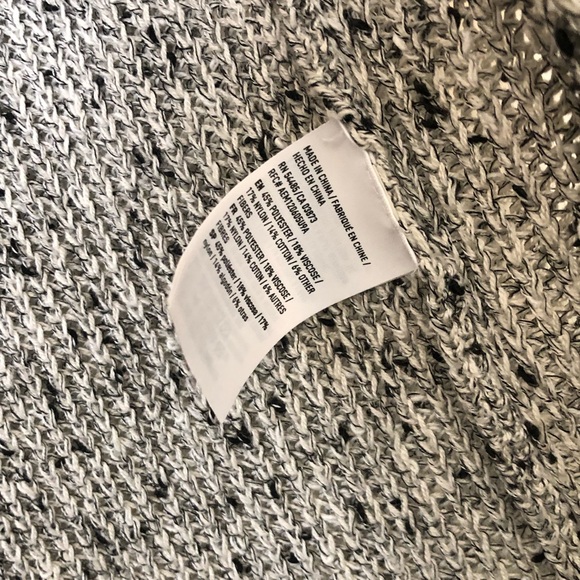 American Eagle Grey and Black Lace-Up Cardigan - Picture 14 of 15